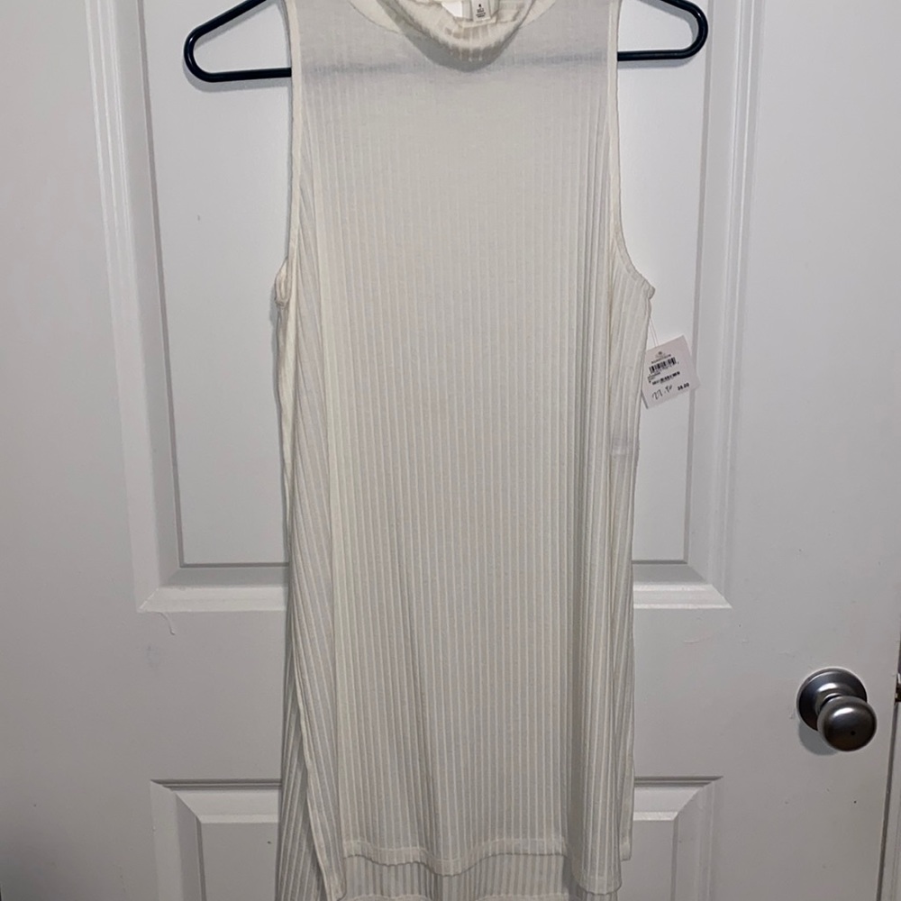 Ivory sleeves shirt for summer